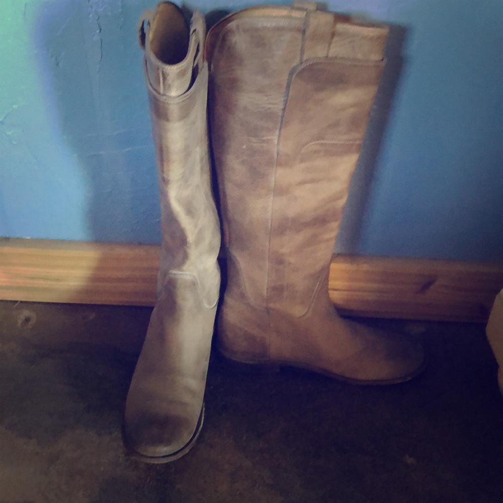 Frye boots 6 1/2 b